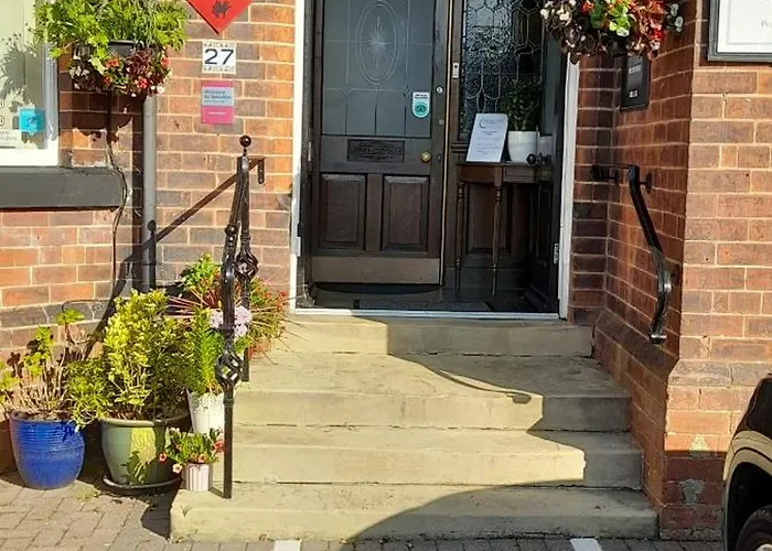 Crescent Lodge Guest House Whitby